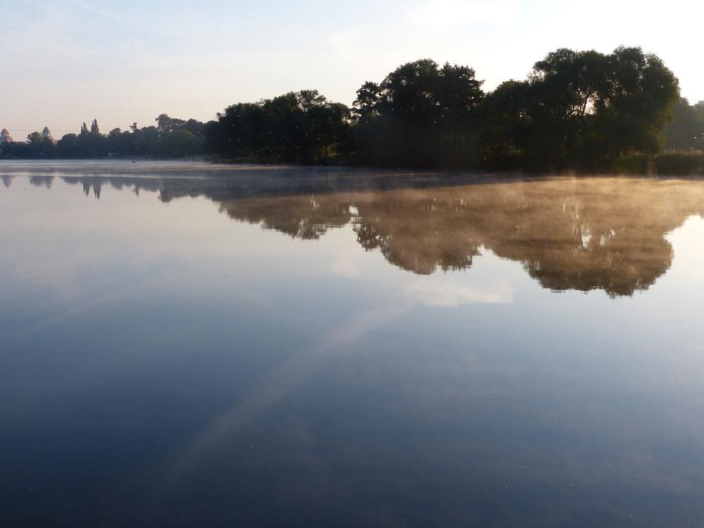 Herrenhaus Schmoelen Gbr Bennewitz ภายนอก รูปภาพ